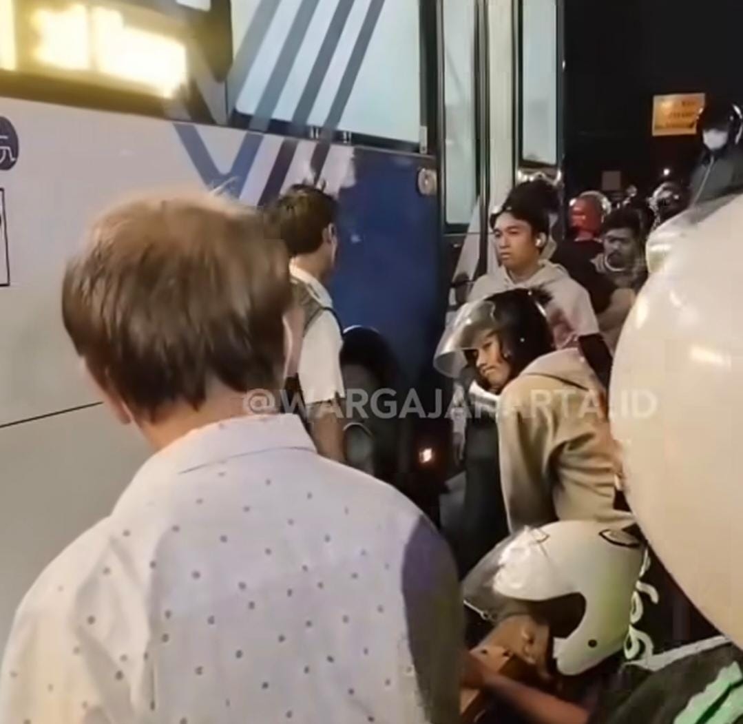 Viral! Kecelakaan Bus Tewaskan Pemotor di Gunung Sahari, Transjakarta Serahkan Bukti CCTV ke Polisi