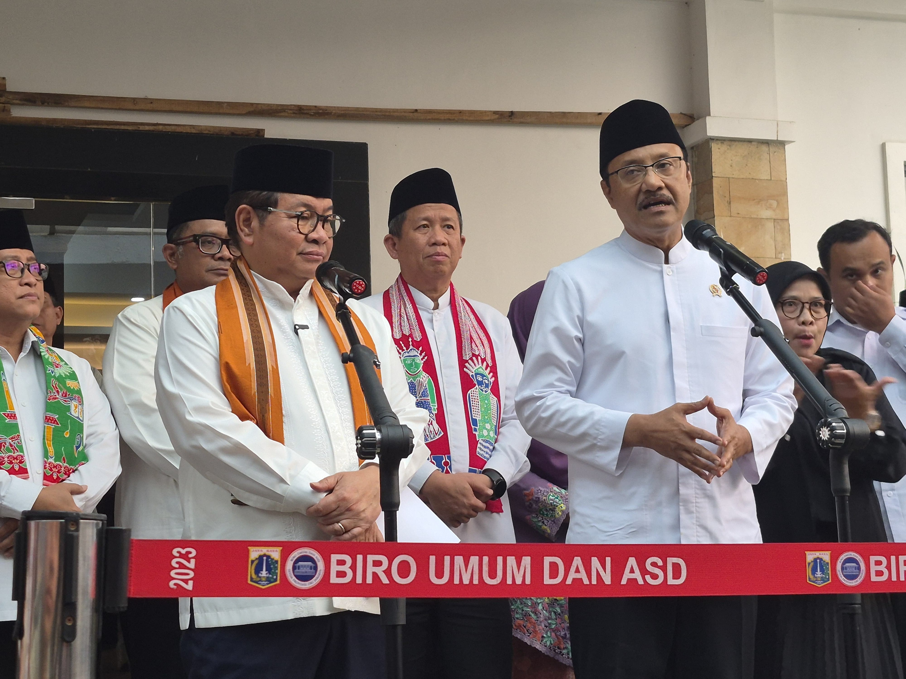 Dampingi Mensos Gus Ipul Tinjau Sekolah Rakyat, Gubernur Pramono Siap Tambah Kapasitas hingga 1.000 Siswa