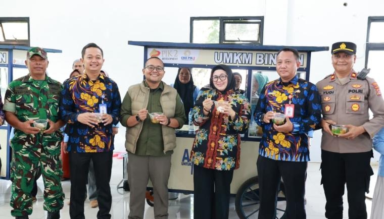 Wabup Tangerang Serahkan Bantuan Peralatan Usaha untuk Wirausaha Baru Perempuan Kepala Keluarga, Kerjasama Disnaker dengan PIK 2