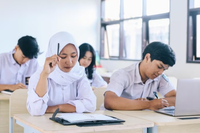 Bukan Sekadar Perkara Jadwal, Percepatan TKA SMA Rupanya Punya Misi Besar Buat Siswa