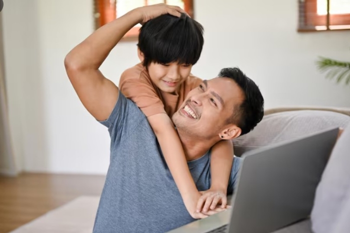 Fatherless Bukan Sekadar Ayah Tak Ada, Psikologi Jelaskan Pentingnya Keterlibatan Ayah Sejak Anak Tumbuh