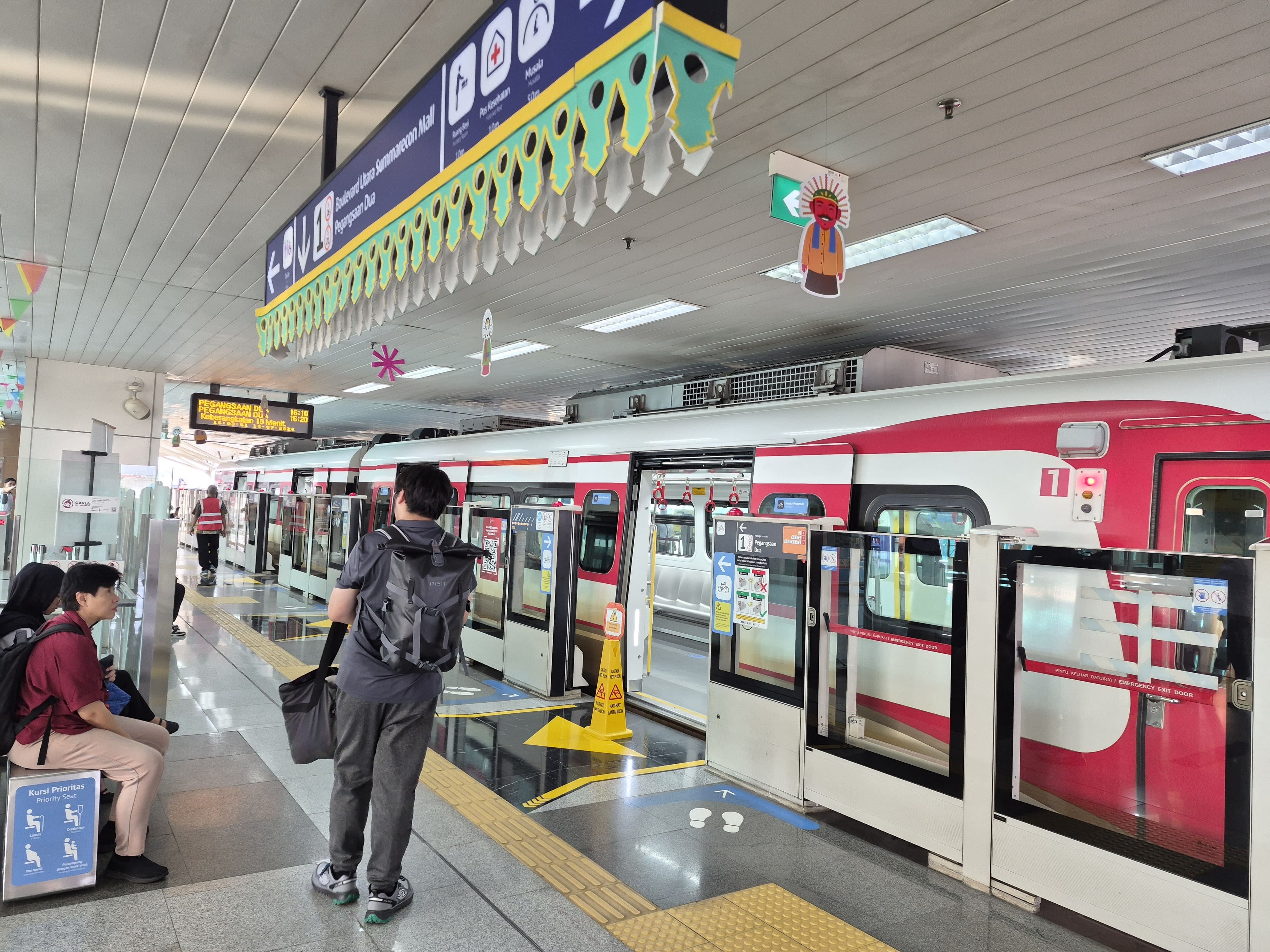 LRT Jakarta Fase 1B Segera Tersambung ke Manggarai, Ini Harapan Warga