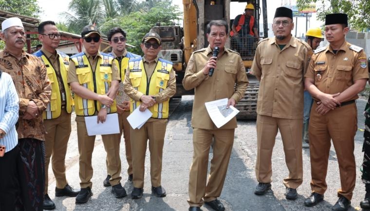 Percepat Pertumbuhan Ekonomi, Bupati Tangerang Resmikan Rekonstruksi Jalan Ceplak–Kronjo Sepanjang 11 KM