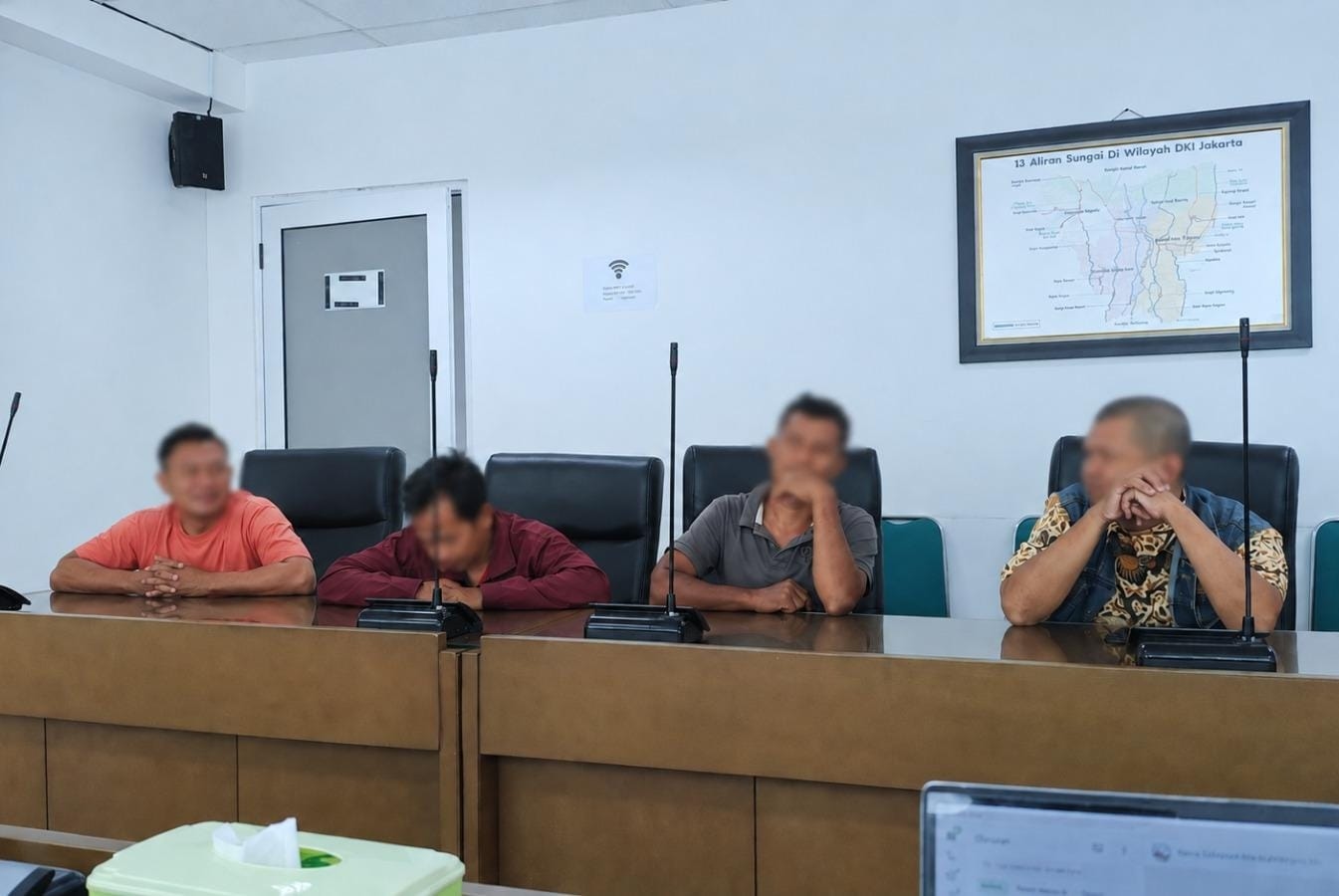 Tegas! Pemprov DKI Sanksi Tiga Pelaku Pembuangan Sampah di TPS Liar Kramat Jati, Didenda Rp 5 Juta