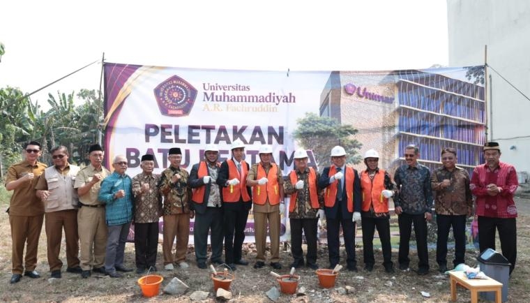 Peletakan Batu Pertama Gedung Baru Unimar, Bupati Tangerang Tekankan Pentingnya Investasi Generasi Muda