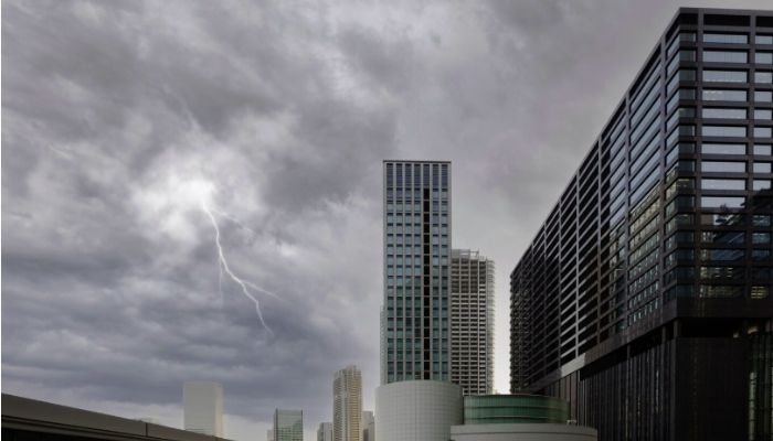 BMKG Prediksi Langit Jabodetabek Berawan Hingga Hujan Ringan Hari Ini