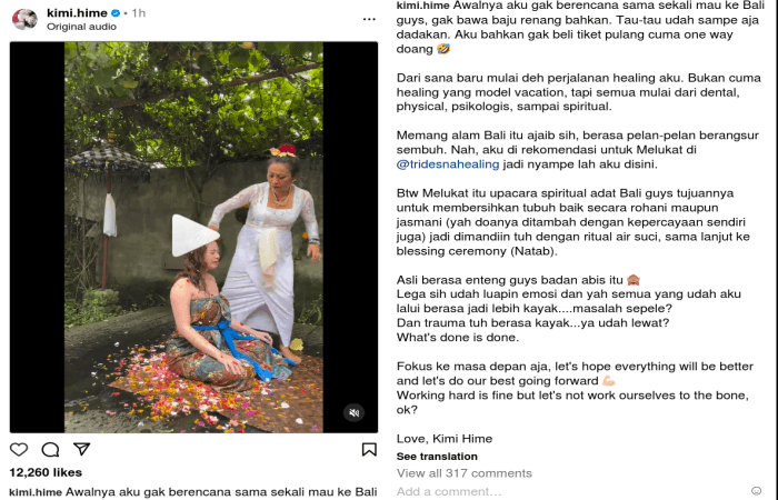 Kimi Hime Bersih-bersih Diri dengan Ritual Melukat, Badan Diguyur Air Suci