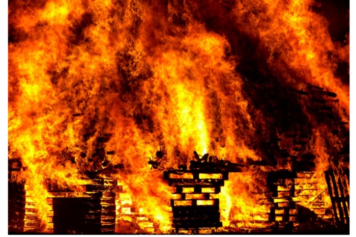 RSPP Kebakaran, Sejumlah Pasien Dievakuasi Dari Lantai 6