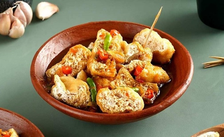 Gak Perlu Jajan Lagi! Ini Resep Bikin Tahu Gejrot di Rumah, Kuliner Khas Cirebon yang Gurih dan Segar