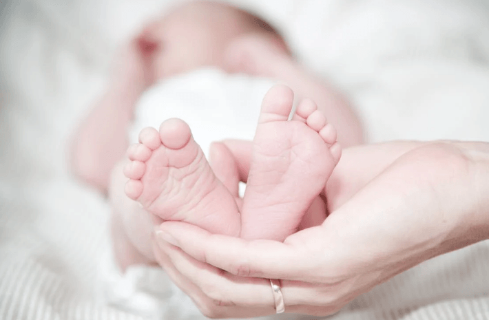 Mayat Seorang Bayi Perempuan Terbungkus Plastik Ditemukan di Tempat Pembuangan Sampah di Jakarta Selatan