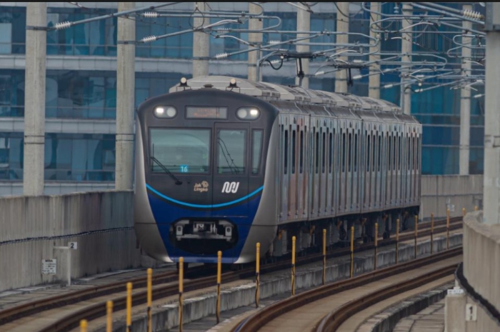 Imbas Demo, MRT Jakarta Terapkan Layanan Terbatas hingga Stasiun Blok M