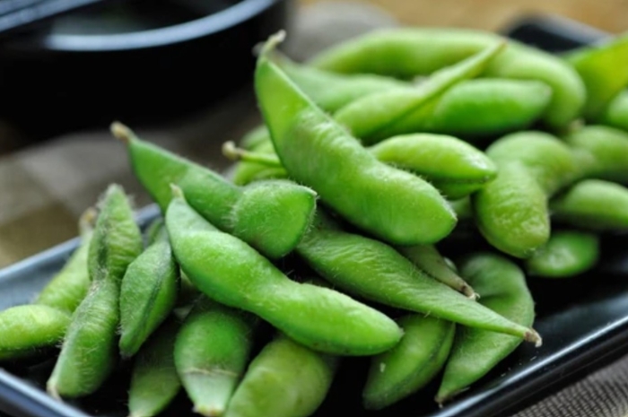 Mau Ngemil Tapi Khawatir Kolesterol? Cobalah 5 Pilihan Camilan Berikut Ini!