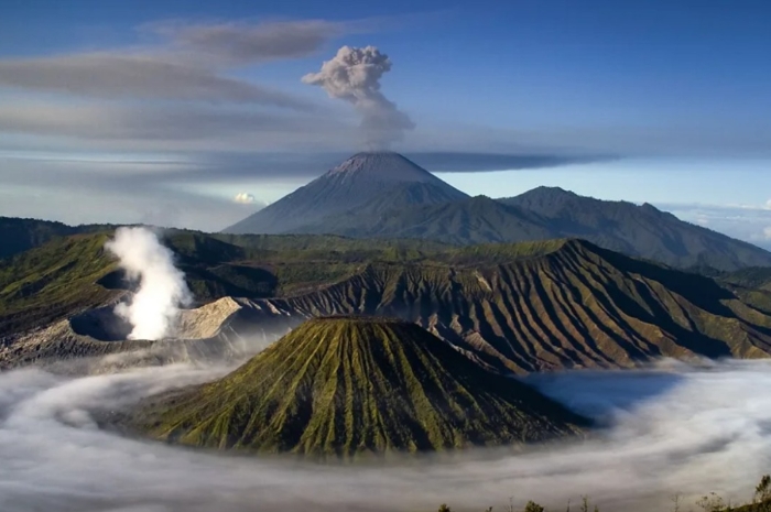 81 Jalur Pendakian di Indonesia Kini Punya Standar Resmi, Kamu Pilih yang Mana?