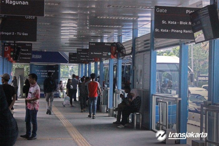 Permudah Ibadah Pelanggan, Transjakarta Siapkan Musala di 69 Halte Selama Ramadan