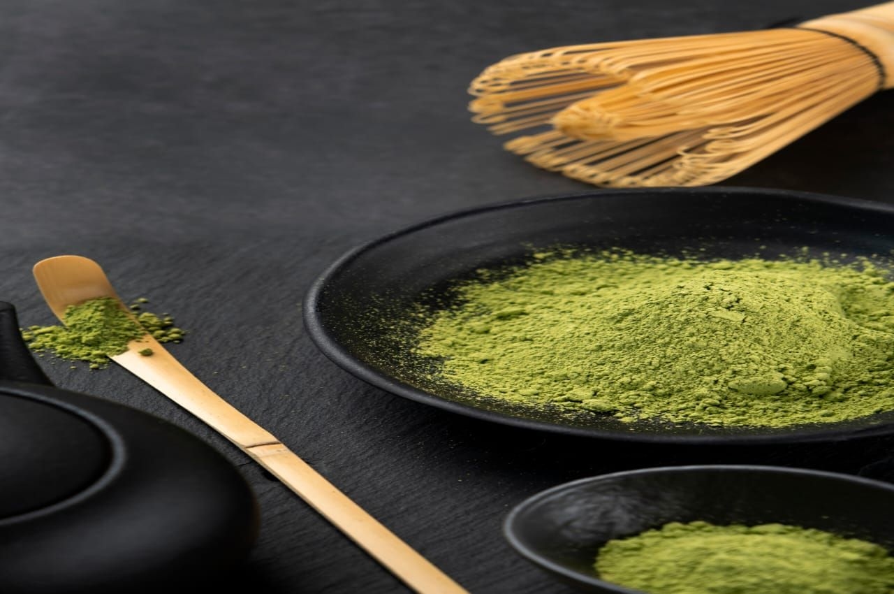 Green Tea, Matcha, dan Hojicha: Memahami Perbedaan Teh Hijau untuk Kesehatan dan Kebutuhan Tubuh