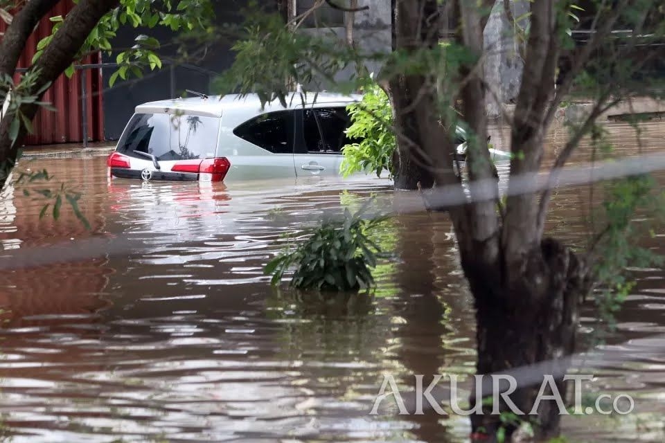 Jakarta Masih Dikepung Banjir, 29 RT Tergenang, Ratusan Jiwa Bertahan di Pengungsian