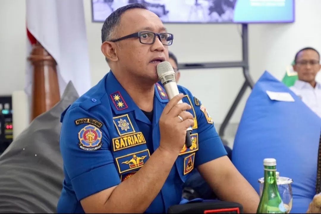 Satpol PP DKI Sosialisasikan Larangan Pemasangan Atribut Parpol di Flyover, Begini Aturannya