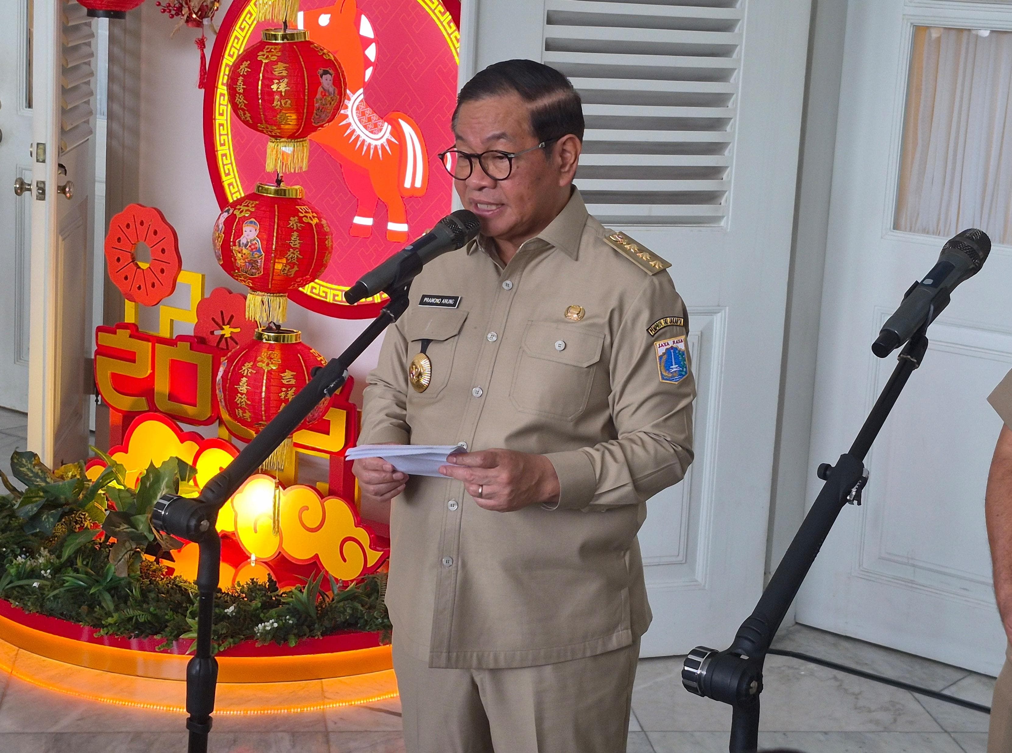 Gubernur Pramono Tegaskan Penertiban Manusia Gerobak Dilakukan secara Humanis Jelang Ramadan 2026