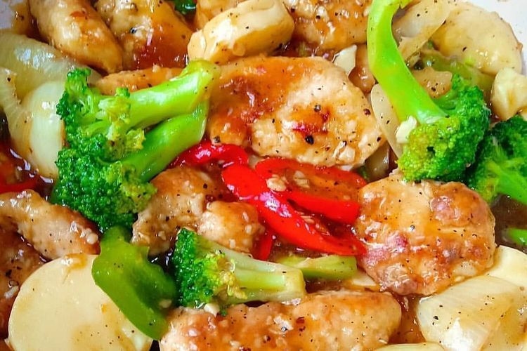 Kuliner Sehat: Tumis Ayam Brokoli Lada Hitam Jadi Andalan Menu Praktis Rumahan, Berikut Resep dan Cara Masaknya