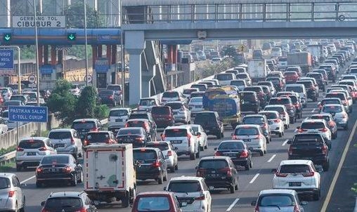 Soroti Pergeseran Jam Macet Selama Ramadhan 2026, Gubernur Pramono Minta Dishub DKI Koordinasi dengan Polda Metro Siapkan Langkah Antisipasi