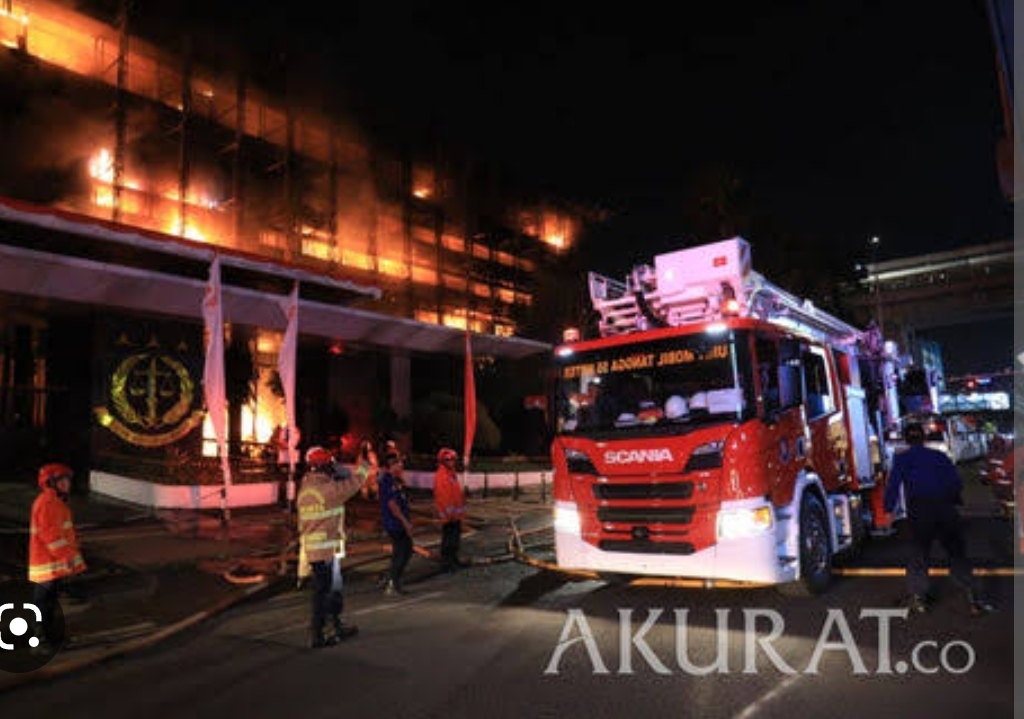 Tungku Penyulingan Tiner di Cilincing Meledak dan Terbakar, Tidak Ada Korban Jiwa