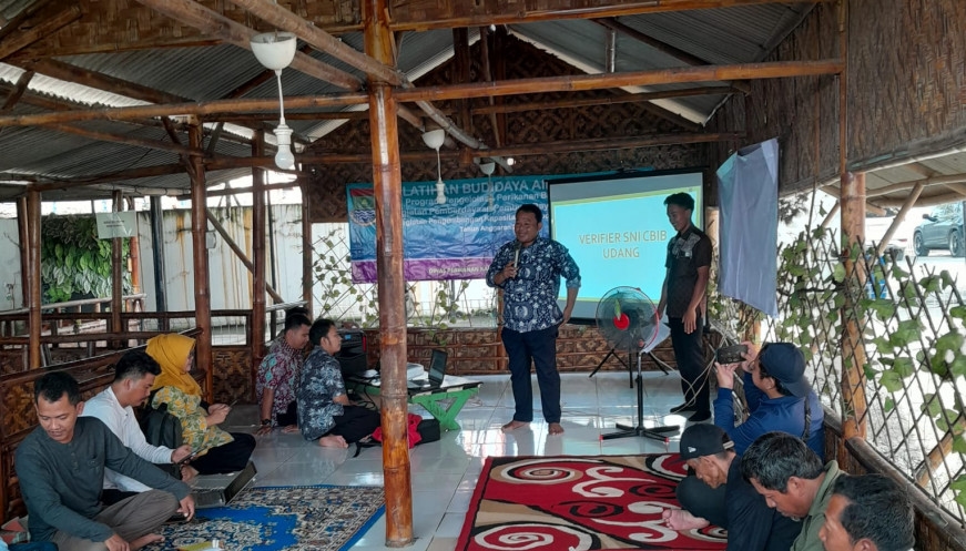 Gelar Pelatihan Budidaya Udang, Diskan Berharap Warga Dapat Bersaing di Industrialisasi Perikanan