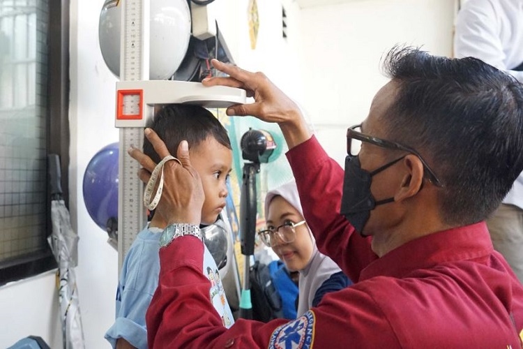 Stunting Tak Selalu Dipicu Kekurangan Pangan, Rendahnya Literasi Gizi Orang Tua Jadi Sorotan