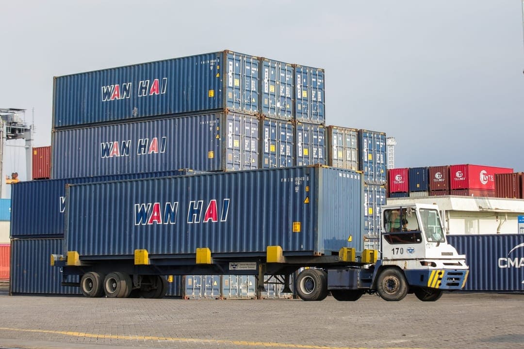 Belajar dari Kemacetan Horor Tanjung Priok, Gubernur Pramono Bakal Sediakan Lahan Parkir Kontainer Gratis