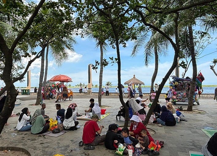 Asyik! Rayakan HUT Jakarta ke-499, Ancol Gratiskan Tiket Masuk bagi Pemegang KTP dan KIA Jakarta, Ini Rincian Ketentuannya