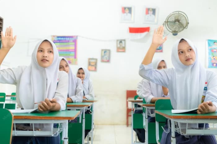 Tak Lagi Menunggu Murid Datang, Kini Pendidikan Berupaya Menjemput Anak yang Putus Sekolah