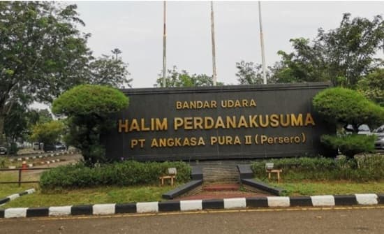 Pengumuman! Bandara Halim dan Soekarno-Hatta Tutup Sementara Imbas Abu Vulkanik Gunung Anak Krakatau, Cek Info Lengkapnya
