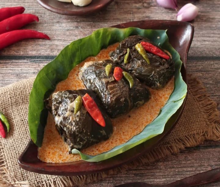 Tips Memasak dan Mengolah Daun Pepaya Agar Tidak Pahit, Emak-emak Harus Tahu!