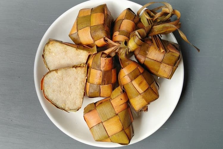 Resep Masak Ketupat yang Praktis dan Tidak Boros di Gas, Orang Menyebutnya Metode 5-30-7, Begini Caranya!