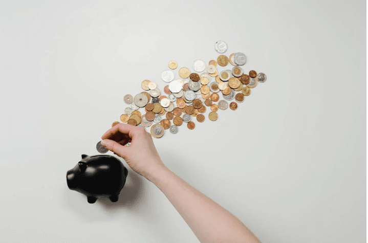 ‎Cairkan Dana Pensiun, Wanita 96 Tahun Diminta Bank Datang Langsung Meski Dalam Keadaan Berbaring Hanya Untuk Verifikasi Data Diri