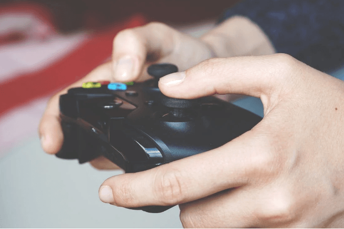 Viral Kisah Seorang Suami Pengangguran  yang Bangga saat Dinafkahi Istrinya Sepanjang Pernikahannya dan Hanya Bermain Game Sepanjang Hari