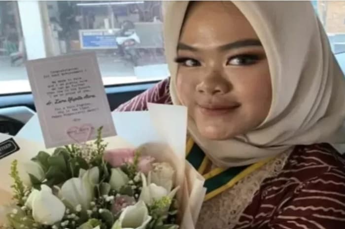 Ibunda Zara Yupita Azra Balik Menyerang, Tuding Orang Tua Dokter Aulia Risma yang Tolak Autopsi Anaknya