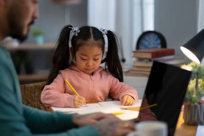 5 Cara Cerdas Fokus Belajar dari Rumah Tanpa Terganggu