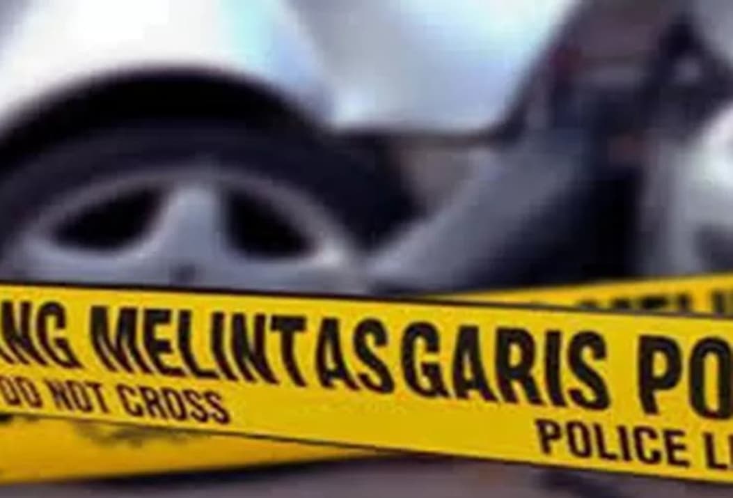 Detik-detik Mobil travel Elf Tabrak Truk dan Pembatas Jalan, 5 Korban Tewas Kecelakaan Maut di Tol Pasuruan-Probolinggo