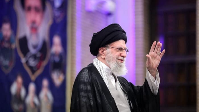 Inna Lillahi... Pemerintah Iran Konfirmasi Ayatollah Ali Khamenei Syahid Dibombardir Rudal Israel, Umumkan Masa Berkabung Selama 40 Hari