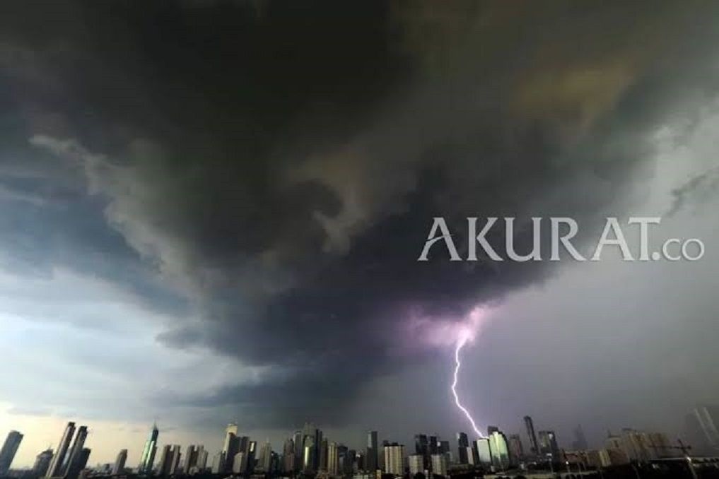 Waspada! Cuaca Ekstrem Intai Jakarta hingga Beberapa Hari ke Depan