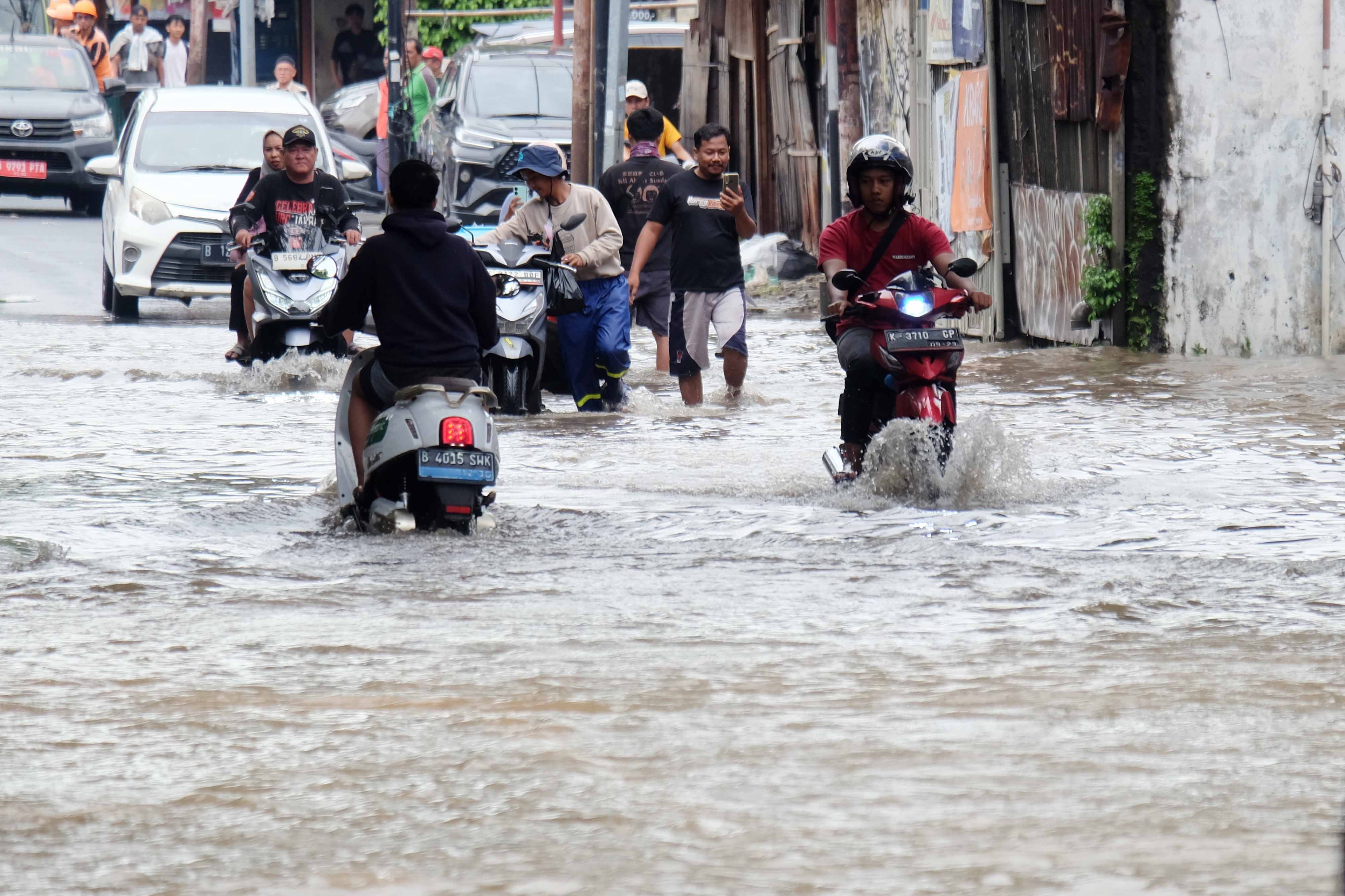 Golkar DKI Jakarta Desak Penuntasan Genangan di Tujuh Kelurahan Kecamatan Cakung