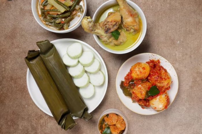 Rahasia Lontong Padat dan Tidak Berair, Sudah Coba Tips Sederhana Ini?