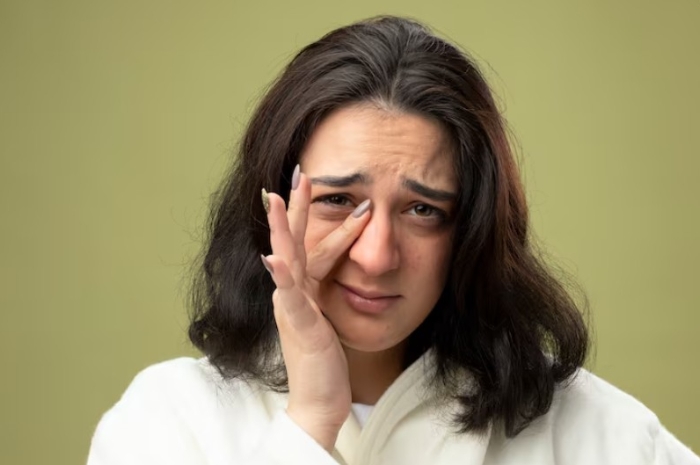 Cara Menghilangkan Mata Sembab dengan Cepat, Rahasia Sederhana yang Jarang Disadari