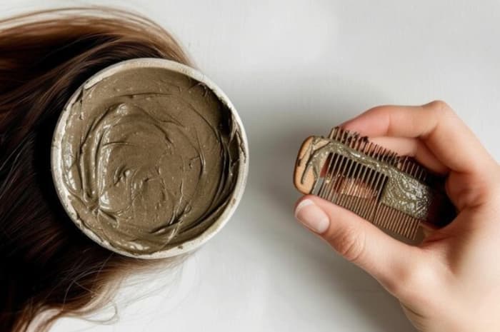 Rambut Beruban Dini Bikin Panik? Ini 5 Masker Kopi Alami yang Diam-Diam Ampuh!