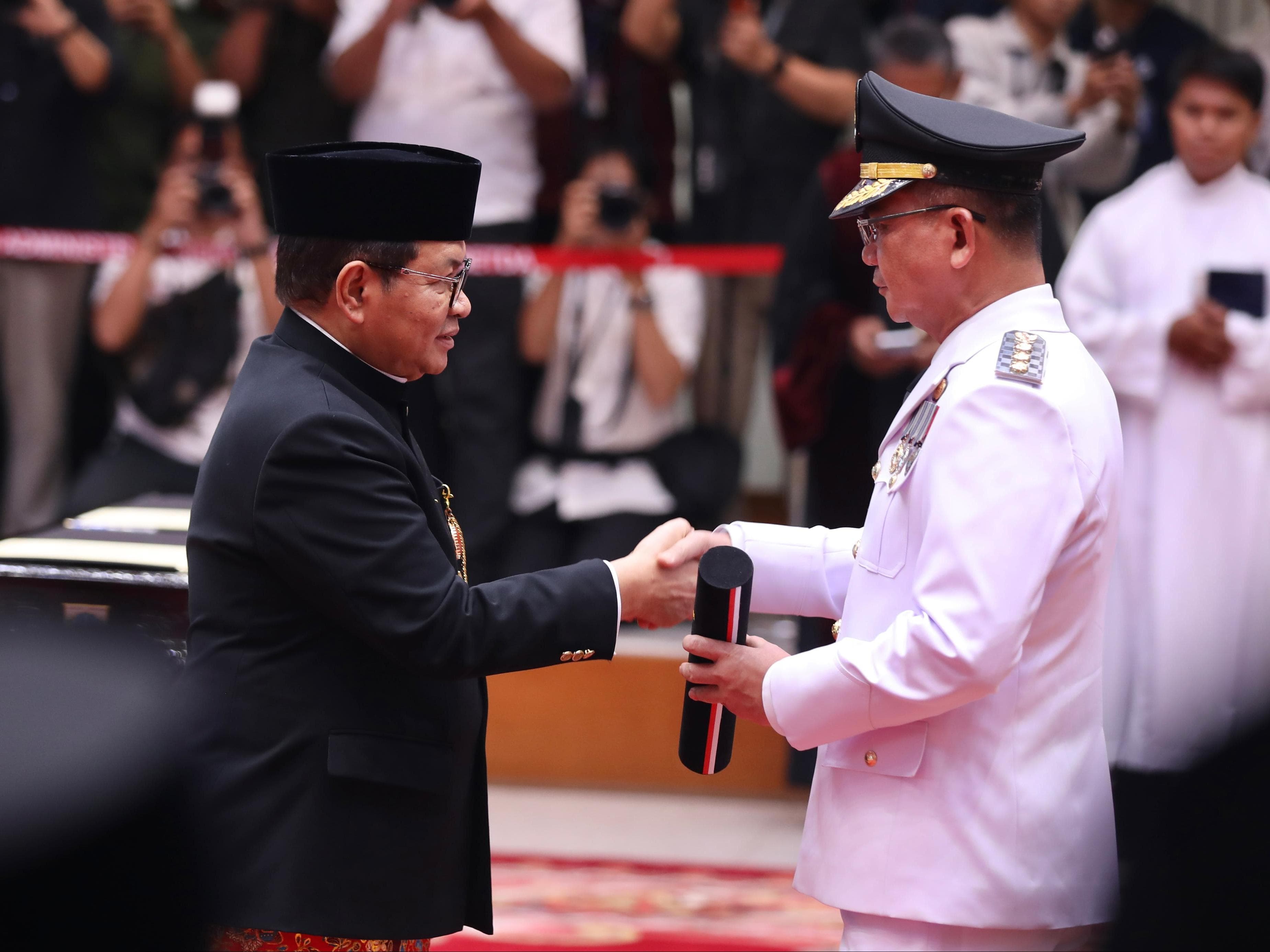 Resmi! Gubernur Pramono Rombak 11 Pejabat DKI, Syafrin Liputo Kini Jadi Wali Kota Jakarta Selatan