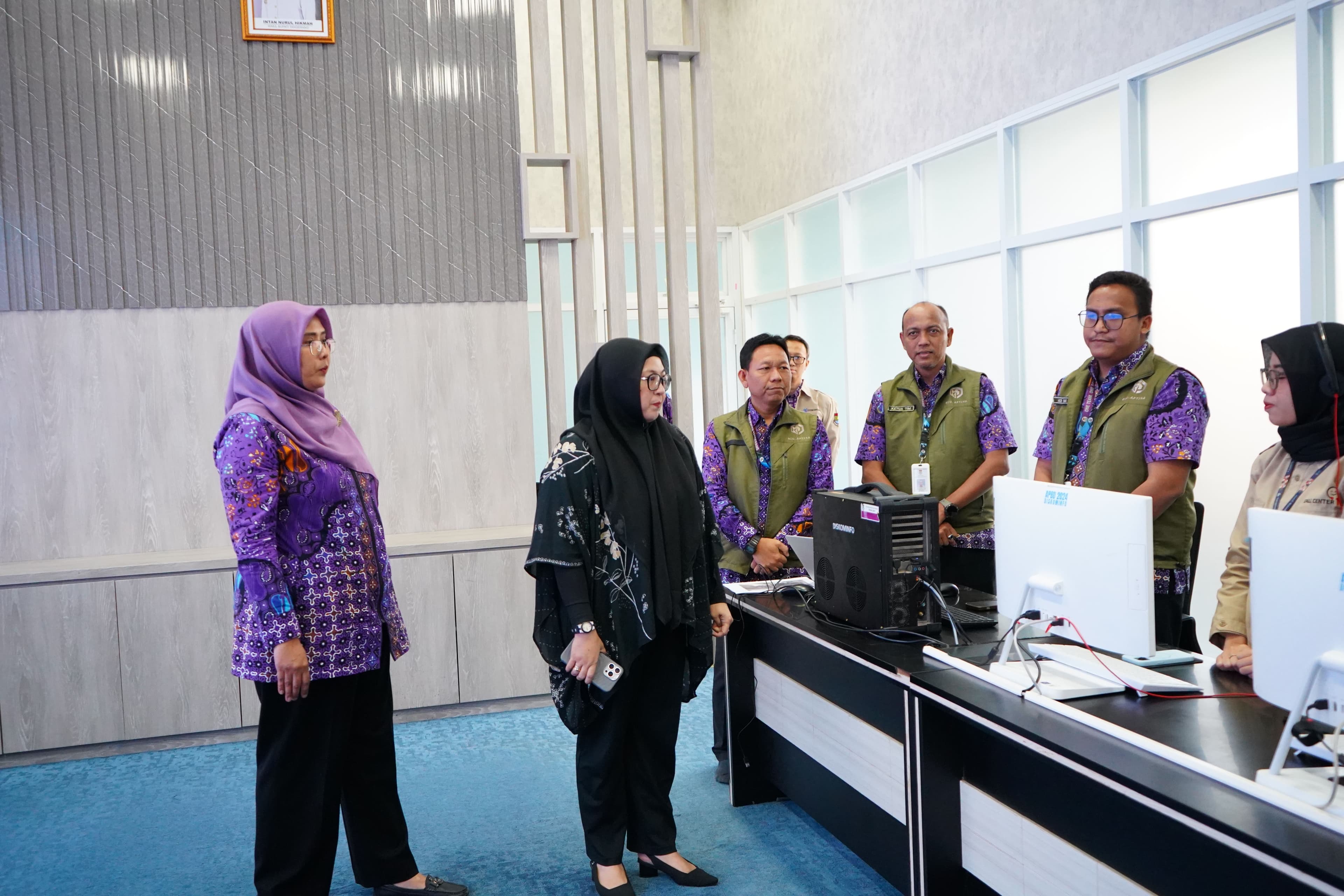 Tingkatkan Keamanan Data Siber dan Layanan Command Center 112, Wabup Tangerang Kunjungi Smart Building Diskominfo