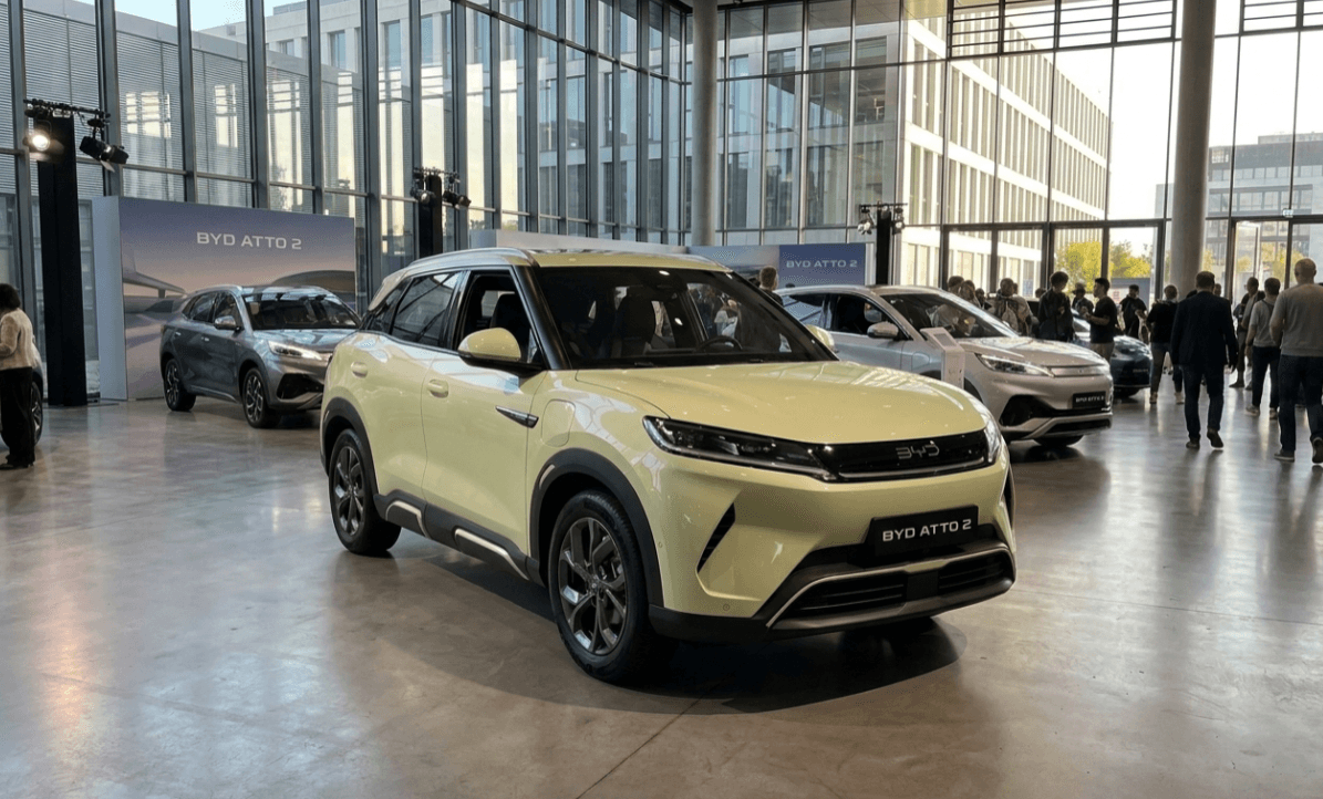 BYD Atto 1 Menangis Akan Tergantikan! BYD Atto 2 Siap Jadi Primadona Baru, Desain Dragon Face Lebih Keren Dari Jaecoo J5!