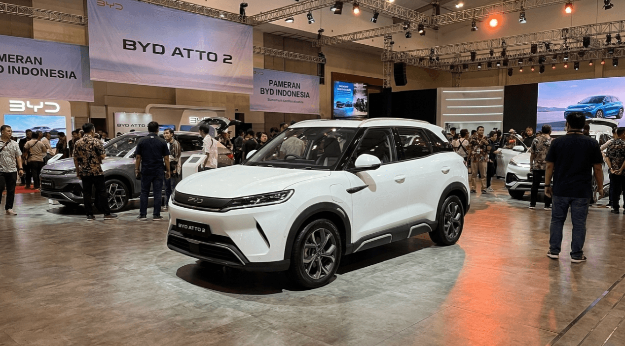 BYD Atto 2 Bawa Baterai 51 kWh dan Akselerasi 7,9 Detik, SUV Kompak 2026 Fokus pada Efisiensi dan Performa Berkendara Ekstrem