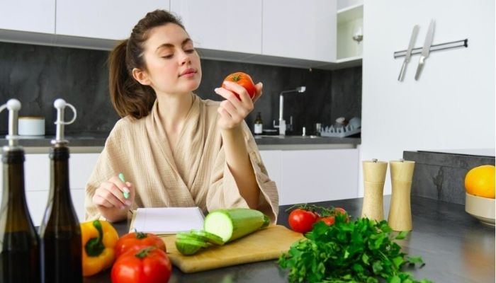 Tidak Harus 3 Kali Sehari? Ini Fakta Ilmiah tentang Frekuensi Makan yang Perlu Diketahui
