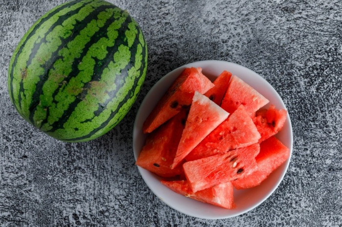 Jangan Asal Pilih Buah Saat Cuaca Panas, Ini 5 Jenis yang Paling Baik untuk Tubuh